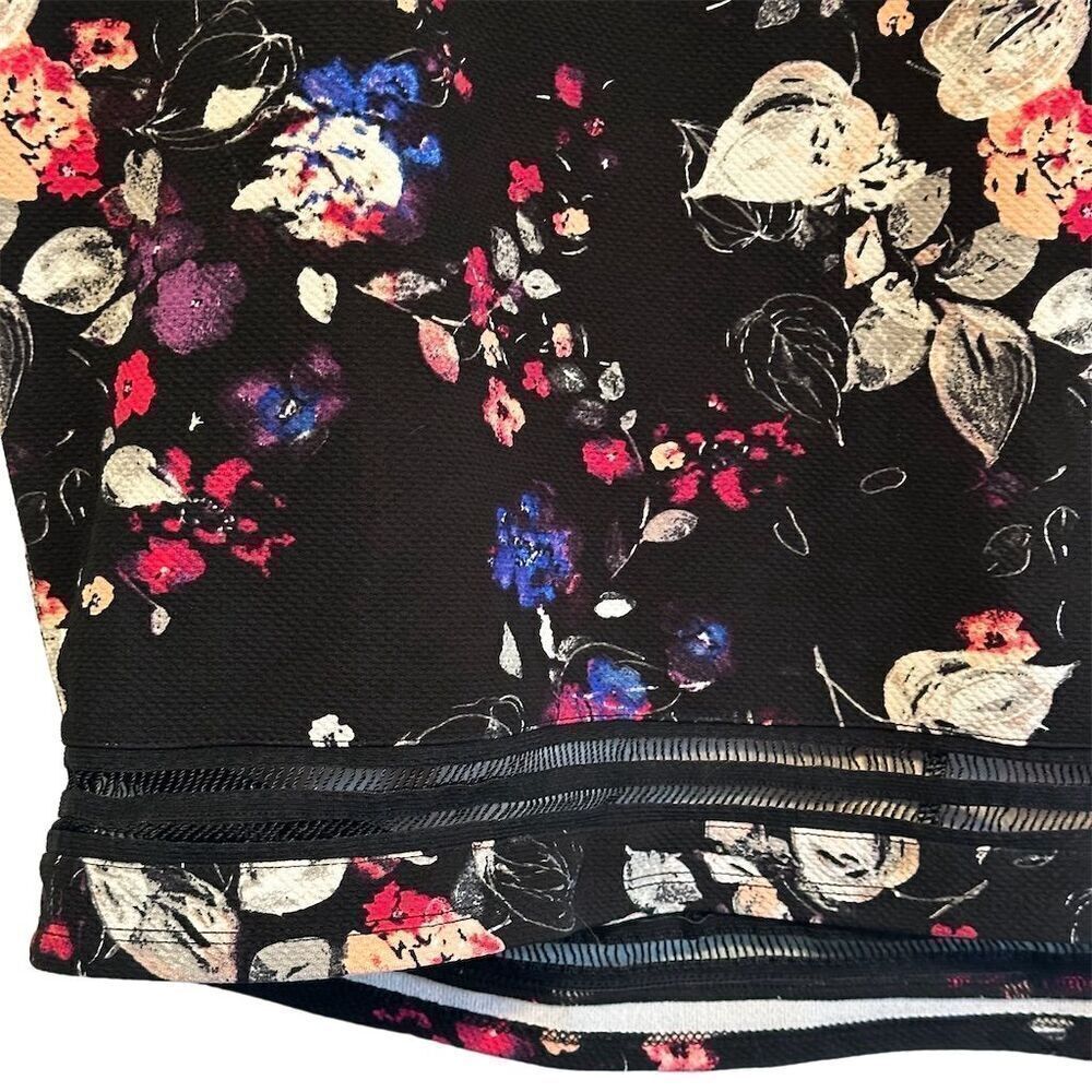 Torrid Women's Plus Floral Print Mini Skirt Multicolor Summer Casual Size 3X - Picture 4 of 12